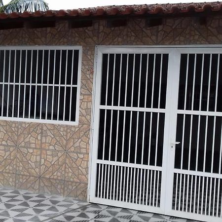 Casa De Ferias Em Caragua Villa Карагуататуба Екстериор снимка